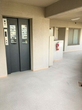 アーバンパーク緑地公園の物件内観写真